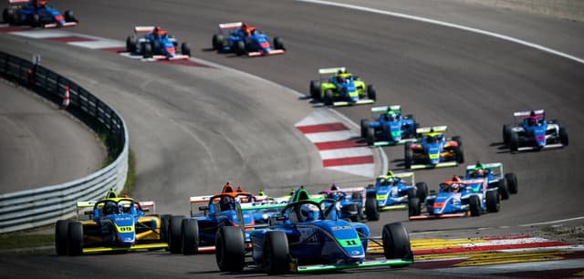 Championnat de France F4 Banner